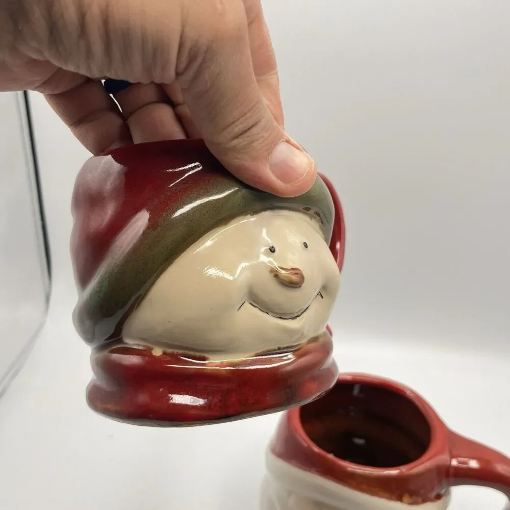 Snowman And Santa Holiday Target 2010 Stoneware Ceramic 16 oz Coffee, Tea Qty 2